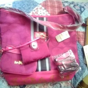 3 Coach purses no